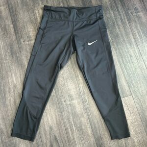 Nike Women's Size Small Compression Type Workout Leggings